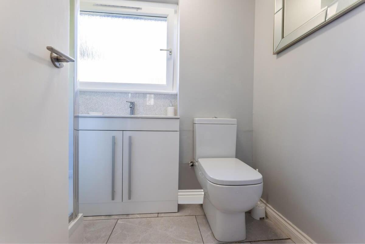 Stunning City Centre 1 Bed With Free Parking Glasgow Buitenkant foto