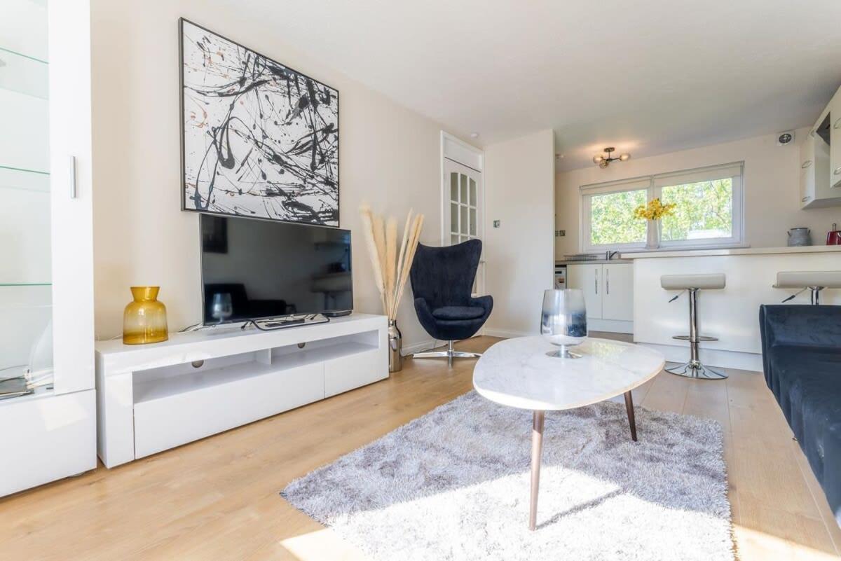 Stunning City Centre 1 Bed With Free Parking Glasgow Buitenkant foto